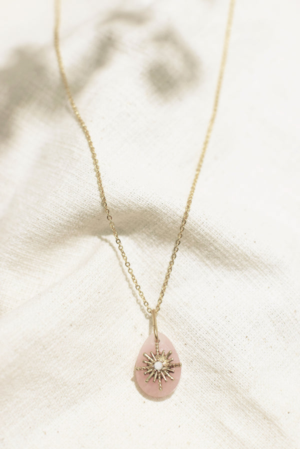 COLLIER COURT AGLAÉ, EN QUARTZ ROSE